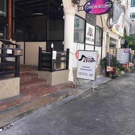 Zen Sukhumvit33 Hotel Bangkok Exterior photo